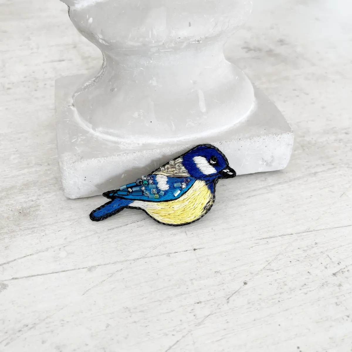 broszka sikorka rękodzieło