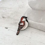 broszka ptak wróbel