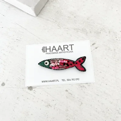 broszka rybka